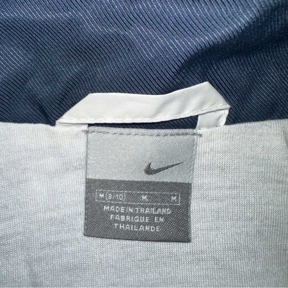 Women’s Nike Light Blue Jacket Size Medium - Picture 5 of 10